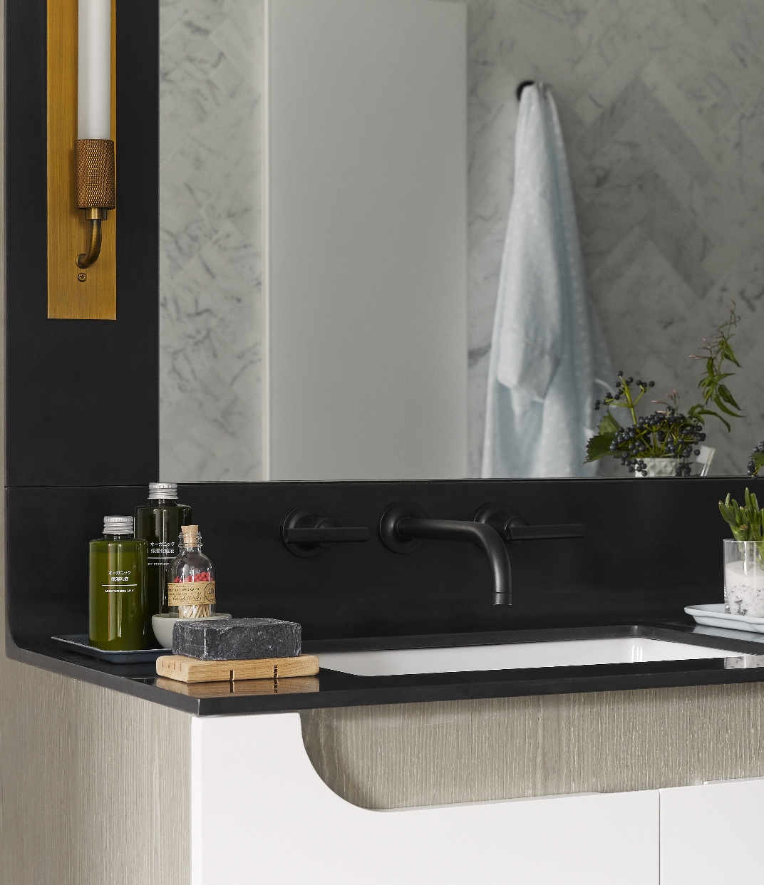 Sleek modern bathrooms with premium fixtures, designed for luxury living at The Copper apartments in Murray Hill.